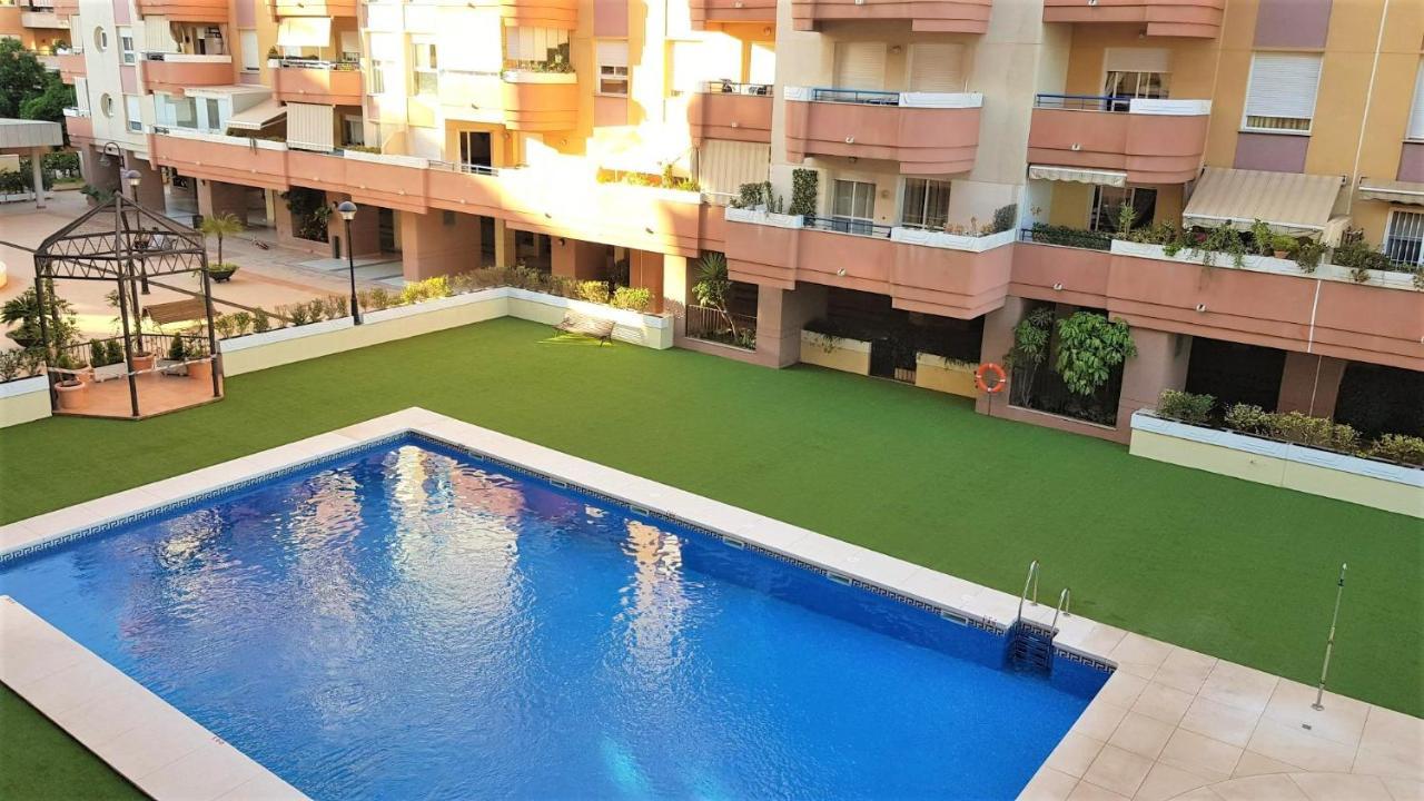 Apartamento Piscis Litoral Малага Екстериор снимка